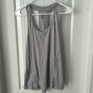 women’s athletic tank top
